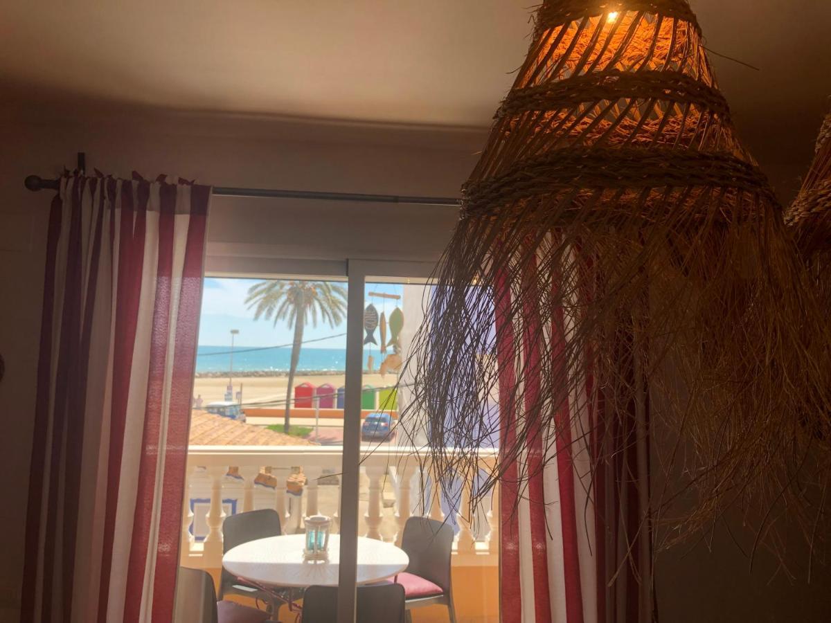 Apartamentos Playa Torrenostra Kültér fotó